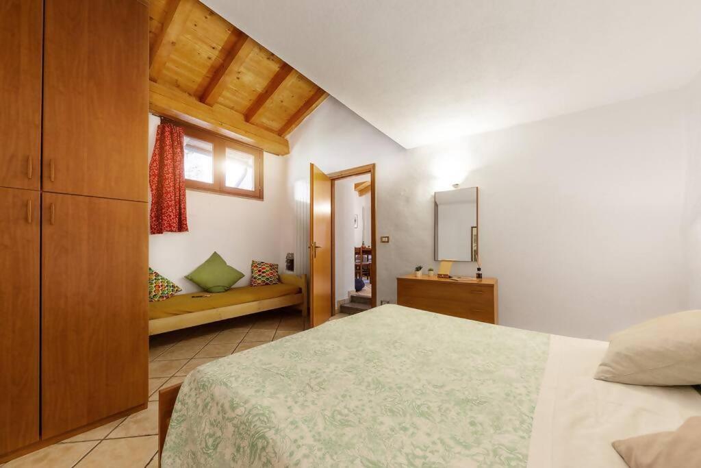 Dimora Gilles Aosta Valley Bard Zimmer foto